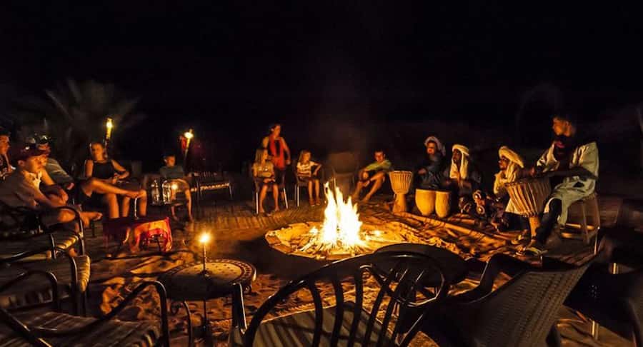 Marrakech: Agafay Ds Sunset with Dinner, Show & Tuareg Music - Book this tour or choose something else?