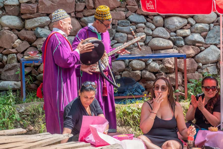 Marrakech: Atlas Mountains & Ourika Waterfalls, Lunch+Guide - Who should book this Ourika day trip?