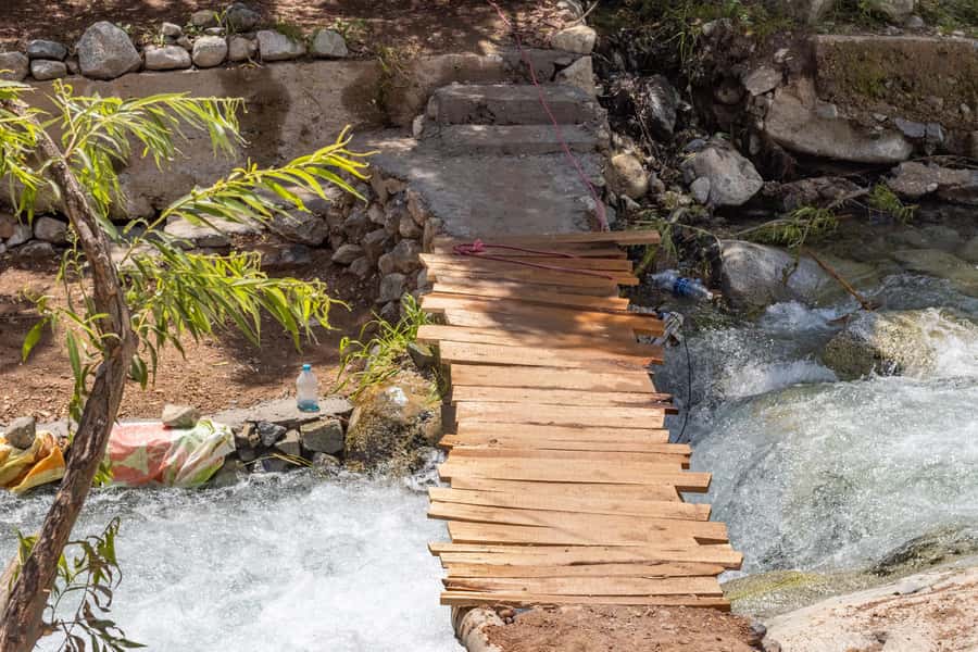 Marrakech: Atlas Mountains & Ourika Waterfalls, Lunch+Guide - The guides and drivers can shape the day