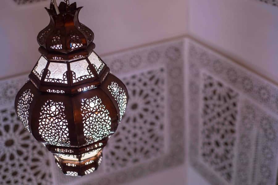 Marrakech: Authentic Moroccan Hammam Experience in Mouassine - Step Four: Rinsing, Hair Washing, and Soap