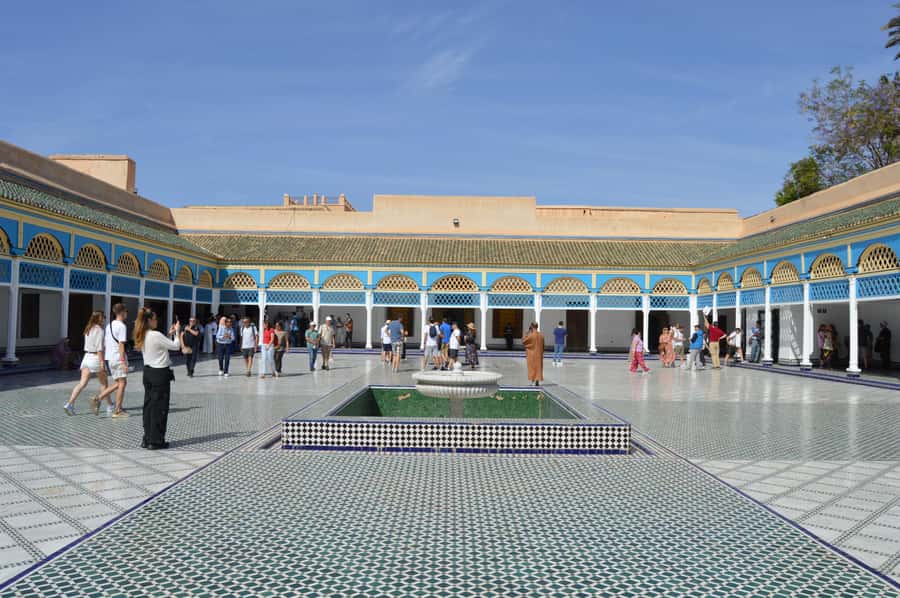 Marrakech: Bahia Palace Guided Tour – Skip-the-Line Access - Finishing in the Medina and at Djemaa El Fna