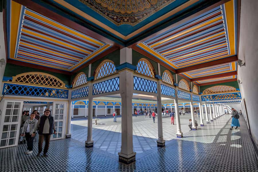 Marrakech: Bahia Palace, Madrasa Bn Yousef, Souk Medina Tour - Should you book this Marrakech walking tour?
