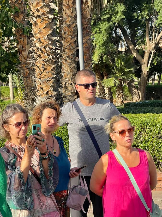 Marrakech: Bahia Palace, Madrassa & Souks Guided Tour - How the guides shape the experience