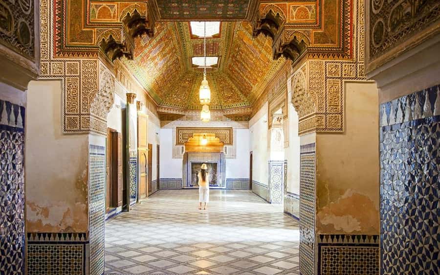 Marrakech: Bahia Palace, Saadian Tombs & Medina Walking Tour - Bahia Palace, cedar ceilings, and tiled courtyards