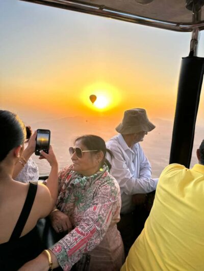 Balloon Flight, Berber Breakfast & Certificate