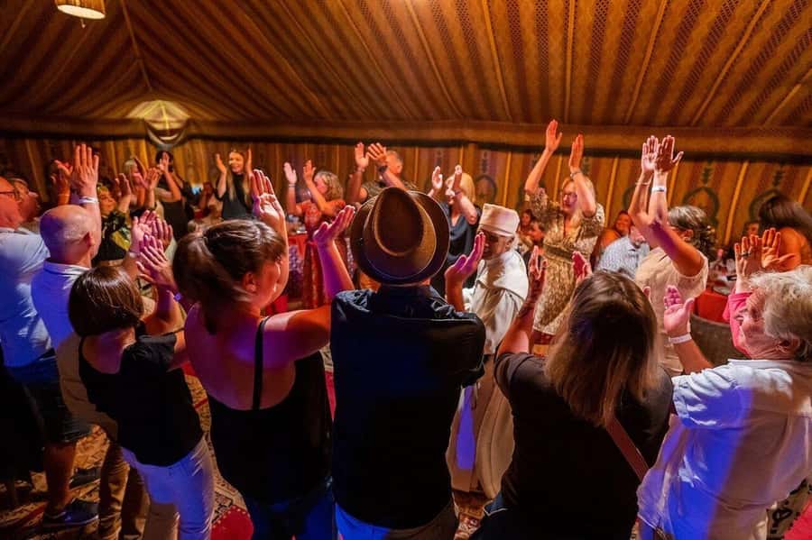 Marrakech: Chez Ali Fantasia Folklore Show & Moroccan Dinner - Inside the arena: folk music, dancing, and acrobatics