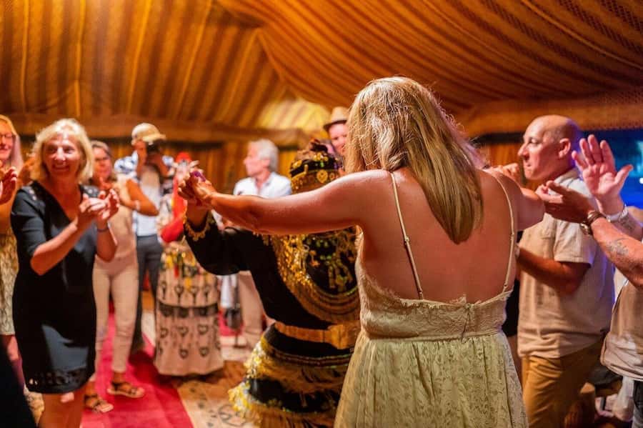 Marrakech: Chez Ali Fantasia Folklore Show & Moroccan Dinner - Practical advice for a smoother night