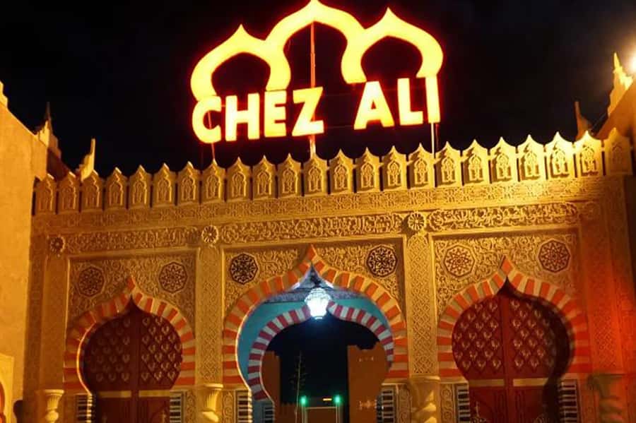 Marrakech: Chez Ali Fantasia Folklore Show & Moroccan Dinner - Meeting the knights and exploring Ali Baba’s cave