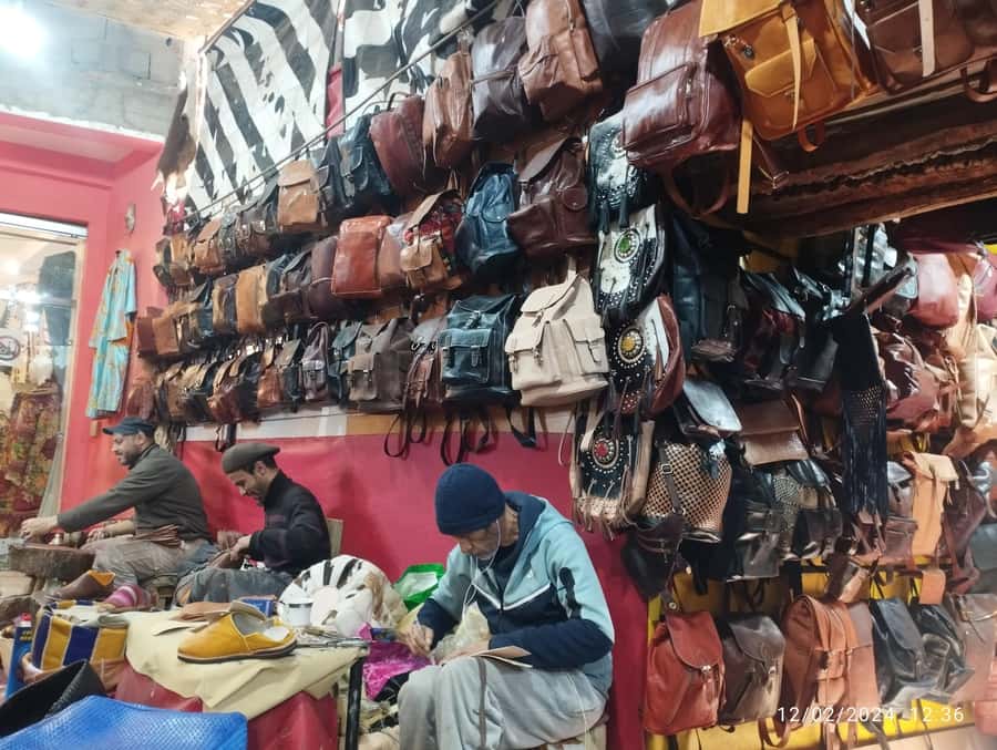 Marrakech City Tour: Souks, Palaces & Hidden Gems - Jemaa el-Fna and the city’s loudest stage