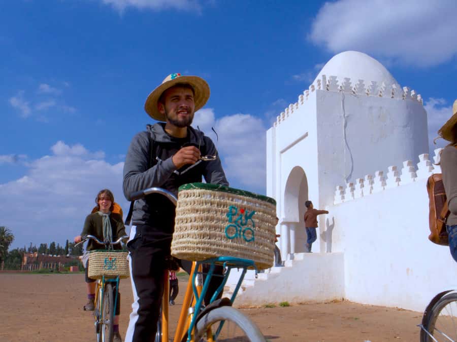 Marrakech: Cultural Bicycle Tour with Pastry and Tea - Why this bicycle tour shows you more than the souks