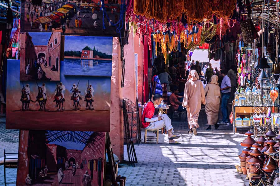 Marrakech: Customized Guided Walking Tour - Start at Jemaa Lafna, then set the rules