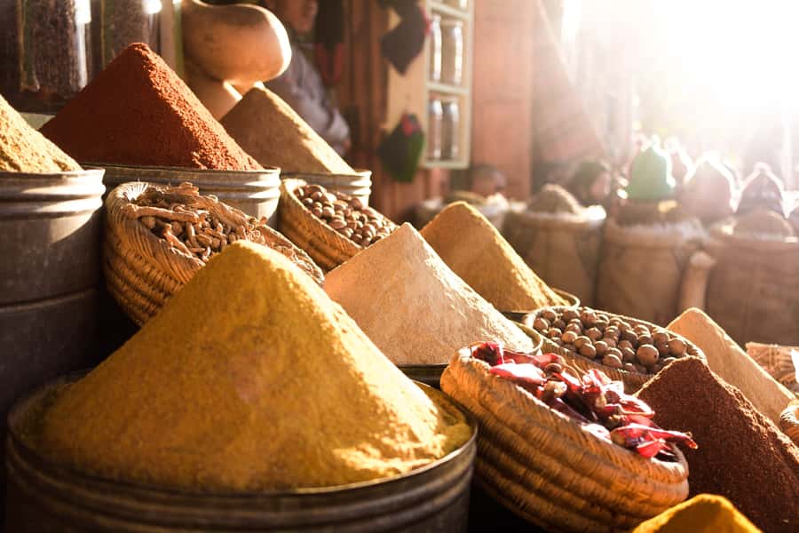 Marrakech: Customized Guided Walking Tour - Finding your footing in the Medina