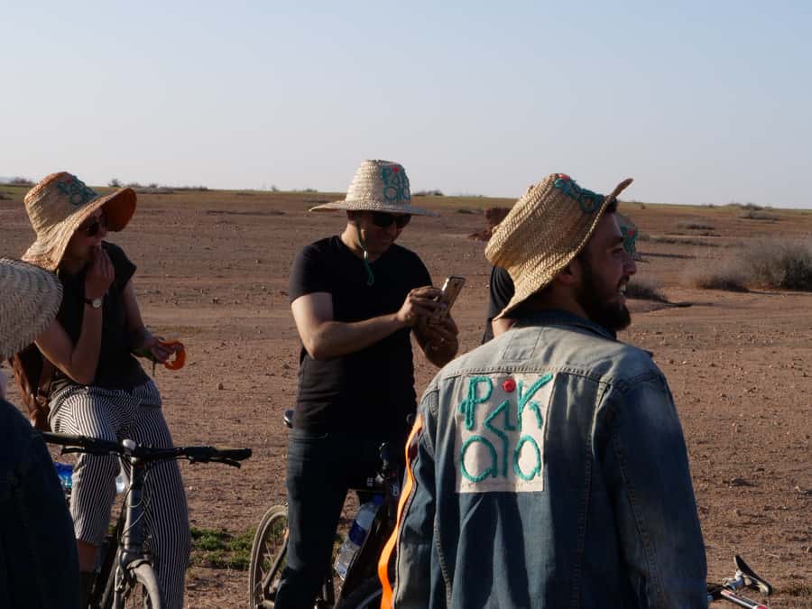 Marrakech: Cycling Tour in Palm Groove with Local Breakfast - Tea, bread, and breakfast at Aziz’s atelier