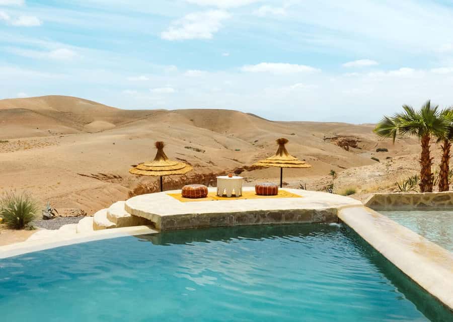 Marrakech: Day Pass in The Desert, swimming pool and lunch - The 9:30 a.m. pickup from Marrakech