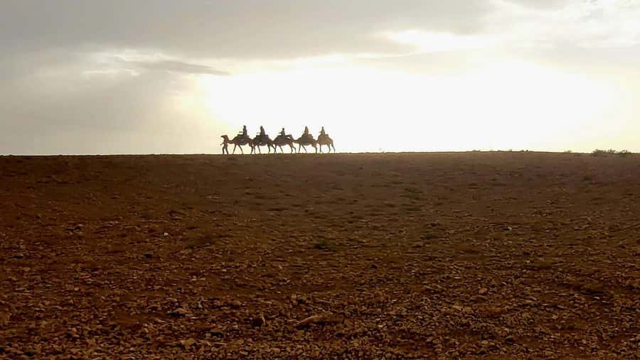 Marrakech: Desert Quad Bike Tour with Tea & Optional Dinner - The photo stops and Atlas Mountain views