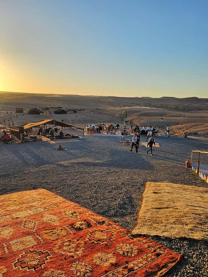 Marrakech: Dinner and Quad bike Desert Agafay Stars & show - What you actually eat for dinner