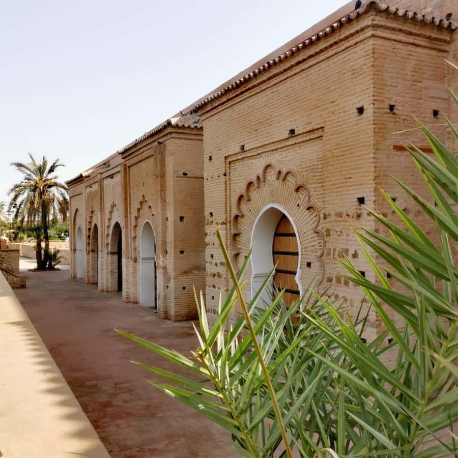 Marrakech: Guided Bike Tour with a local Guide - Menara Gardens for a slower pause
