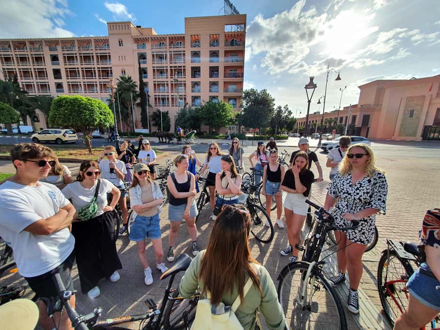 Marrakech:Guided City Cycling Tour - Culture, Colors & Charm - Starting near the Kasbah and Royal Palace