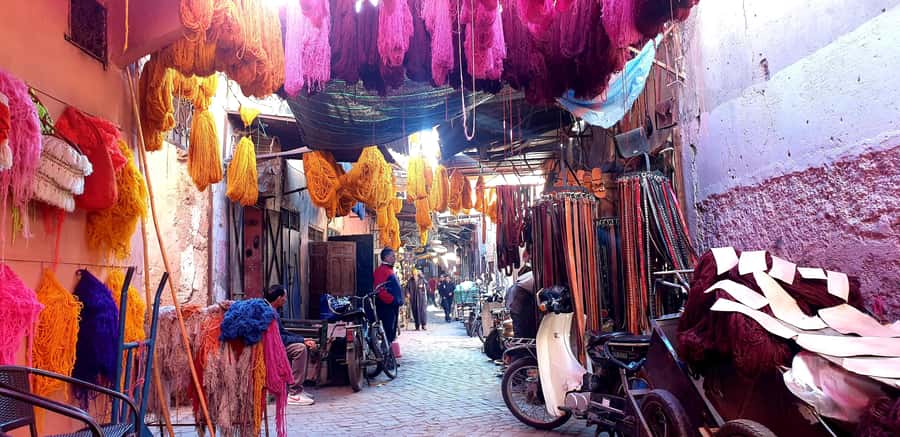 Marrakech: Guided Medina History & Culture Tour - Rahba Kedima and the spice stop