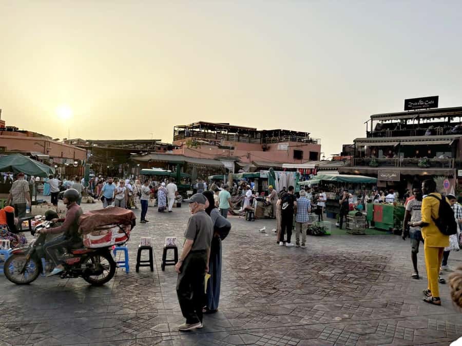 Marrakech: Guided Tour by Night - Key points to know before booking