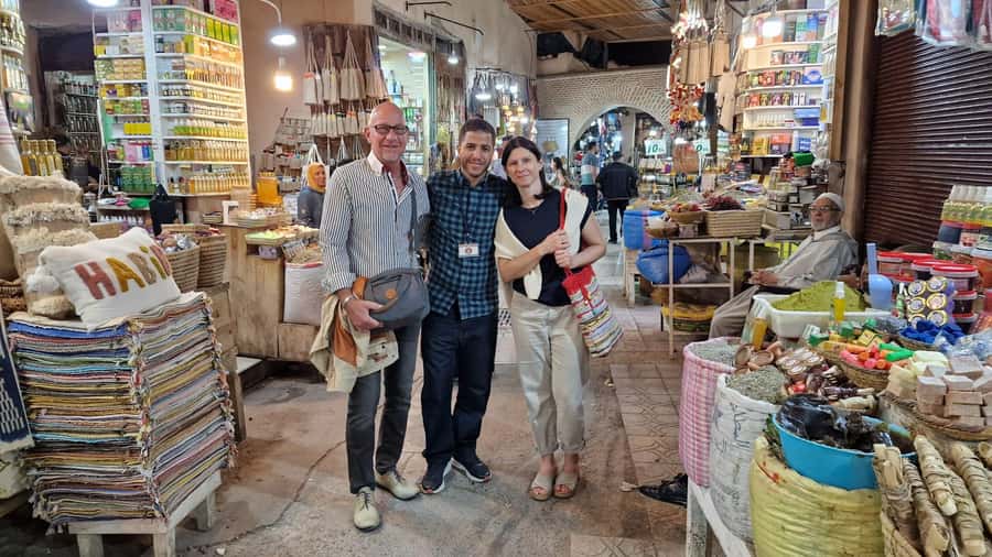 Marrakech: Guided Tour by Night - Tea, olives, games, and a taste of local hospitality
