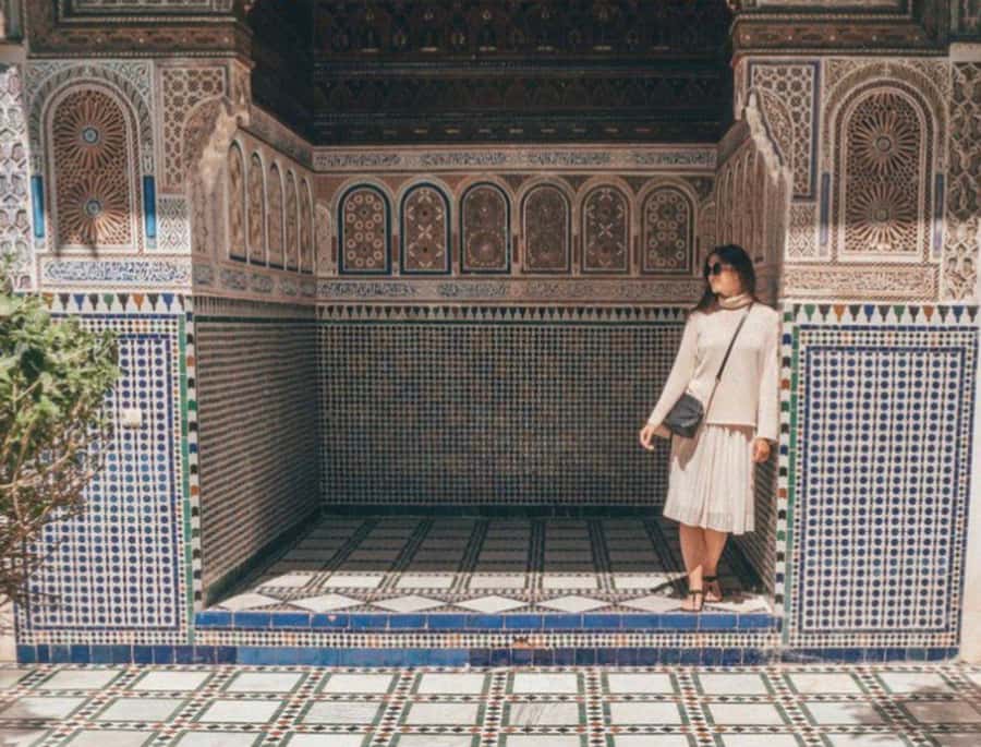 Marrakech: Hidden Souks Shopping Tour with Private Guide - Delivery, carpets, and shopping with less luggage