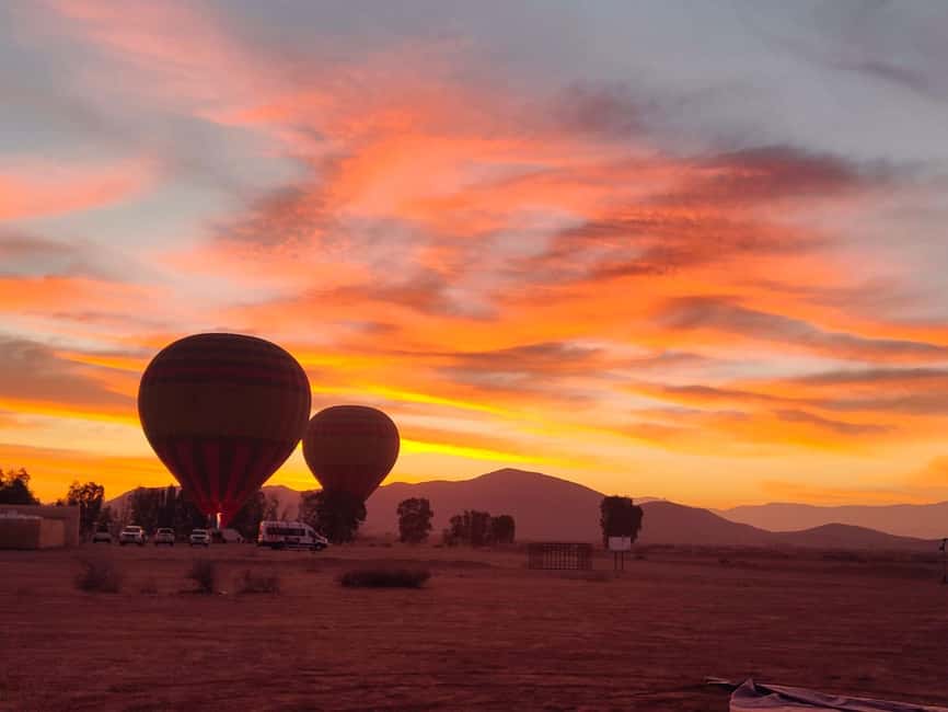 Marrakech: hot-air balloon flight with view of the Atlas Mountains and Berber breakfast - The takeoff and 40 to 60 minutes above Marrakech