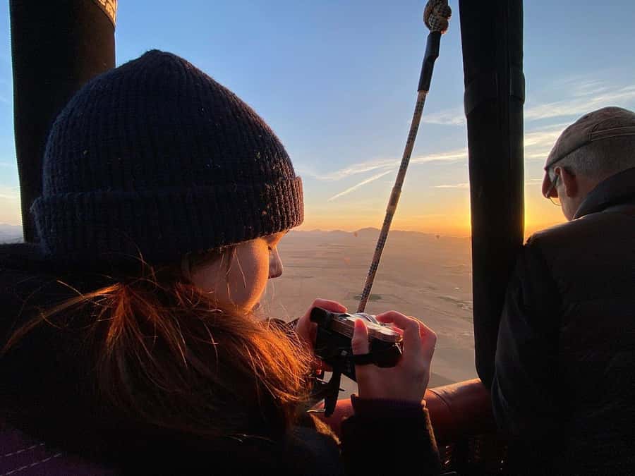 Marrakech: Hot Air Balloon Ride with Breakfast & Transfer - Tea, biscuits, and a Berber breakfast