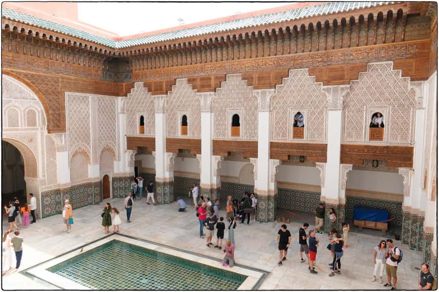 Marrakech: Madrassa Ben Youssef, Secret Garden & Medina Tour - Hammam Mouassine and the everyday Medina