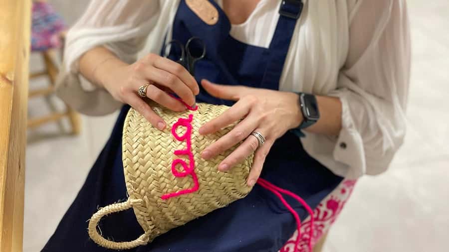 Marrakech Medina Basket Embroidery Workshop - Choosing your basket or hat