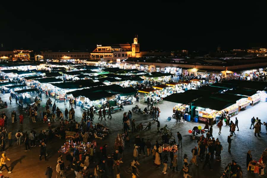 Marrakech: Medina by Night Walking Tour with Moroccan Tea - Safety, pace, and the practical side of the walk