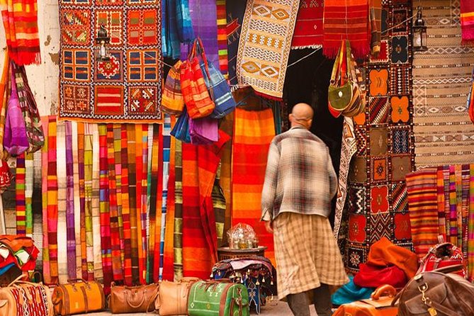 Marrakech: Medina Souks Guided Walking Tour - Souk des Teinturiers and the fabric-dyeing trade