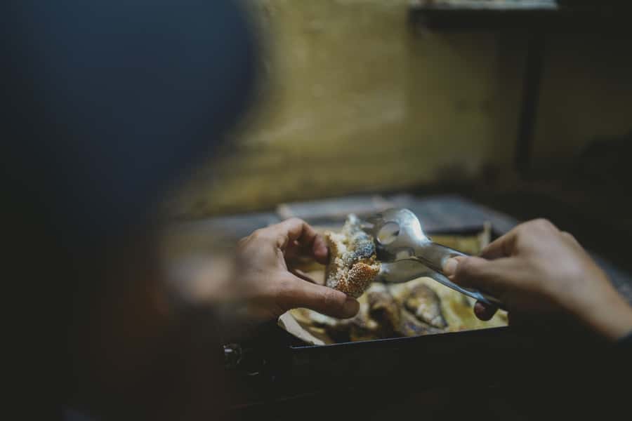 Marrakech: Medina Stories Food Tour with 15+ Tastings - Two hours through the medina and its working kitchens