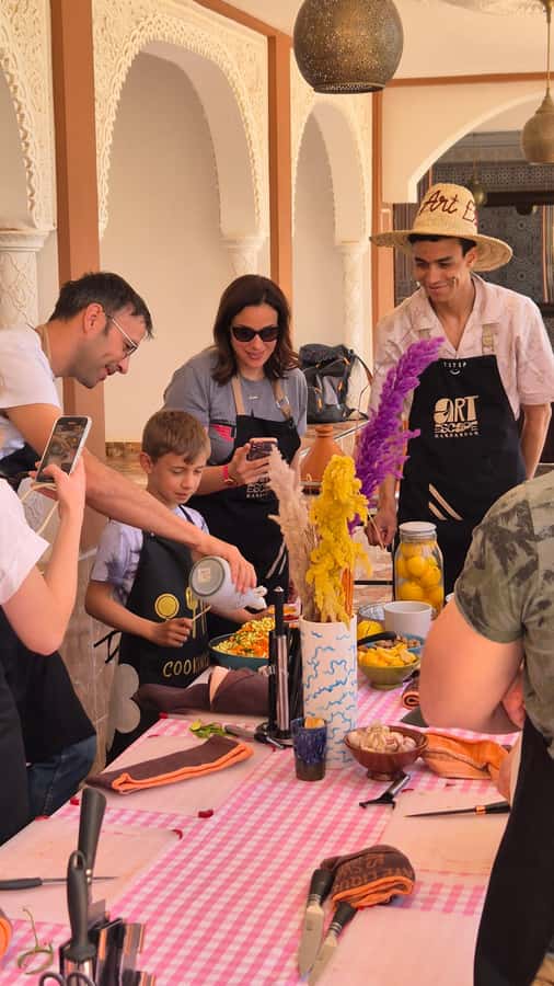 Marrakech: Moroccan Cooking Class with Amazing Local Chef! - Building a chicken or vegetable tagine
