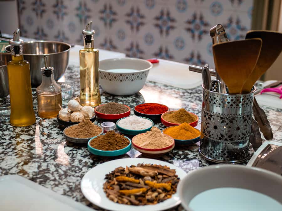 Marrakech: Moroccan Cooking Class with Market Visit and Meal - Practical details that affect your choice