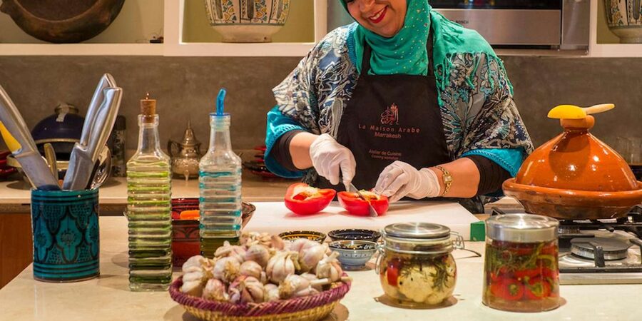 Marrakech: Moroccan Cooking Workshop at La Maison Arabe - Individual stations make the lesson genuinely hands-on
