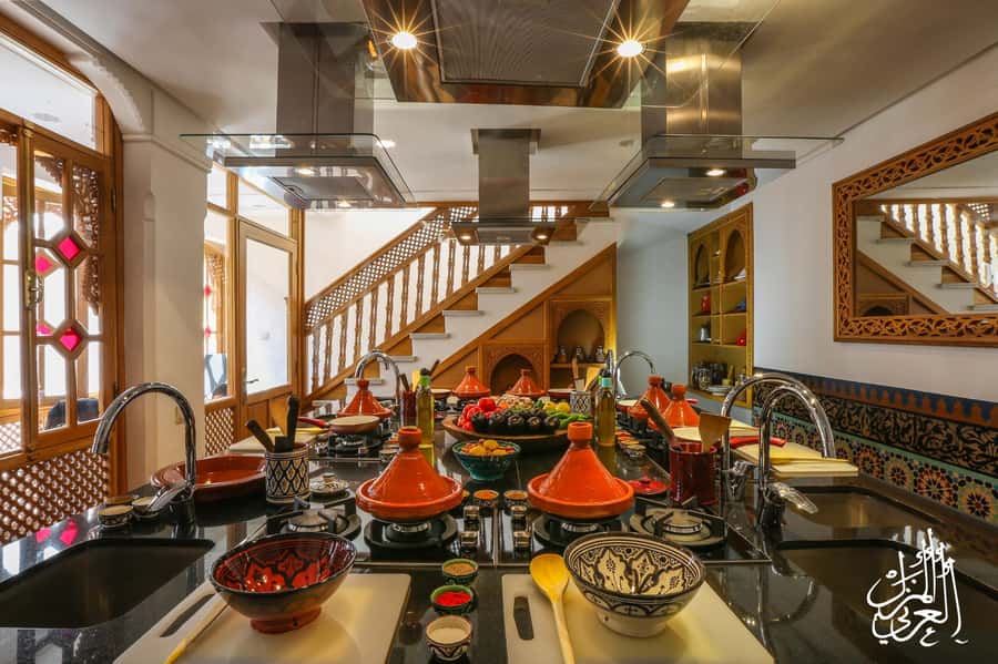 Marrakech: Moroccan Cooking Workshop at La Maison Arabe - What happens during the one-hour express class