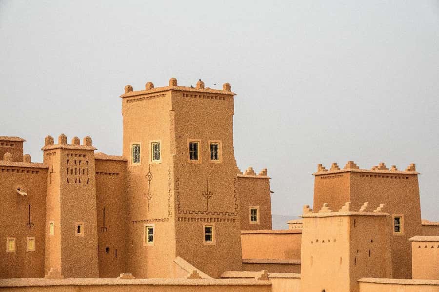 Marrakech/Ouarzazate: 2-Day Desert with Camel, 4x4 & Meals - Dinner, music, and the desert camp