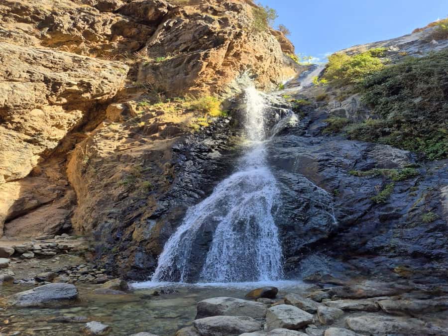 Marrakech: Ourika Valley, Waterfalls Private Trip with Lunch - The argan oil cooperative and a slower look at local work