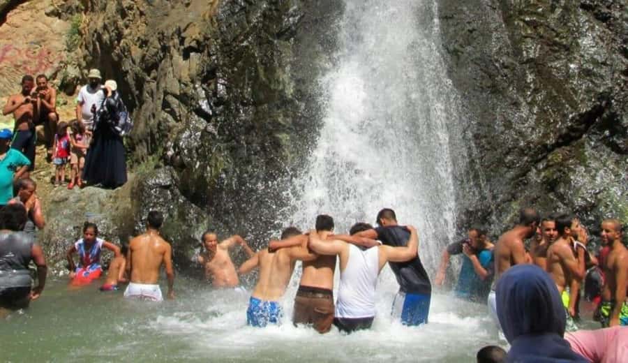Marrakech: Ourika Valley waterfalls with guide& Berber lunch - A Berber village and argan oil cooperative