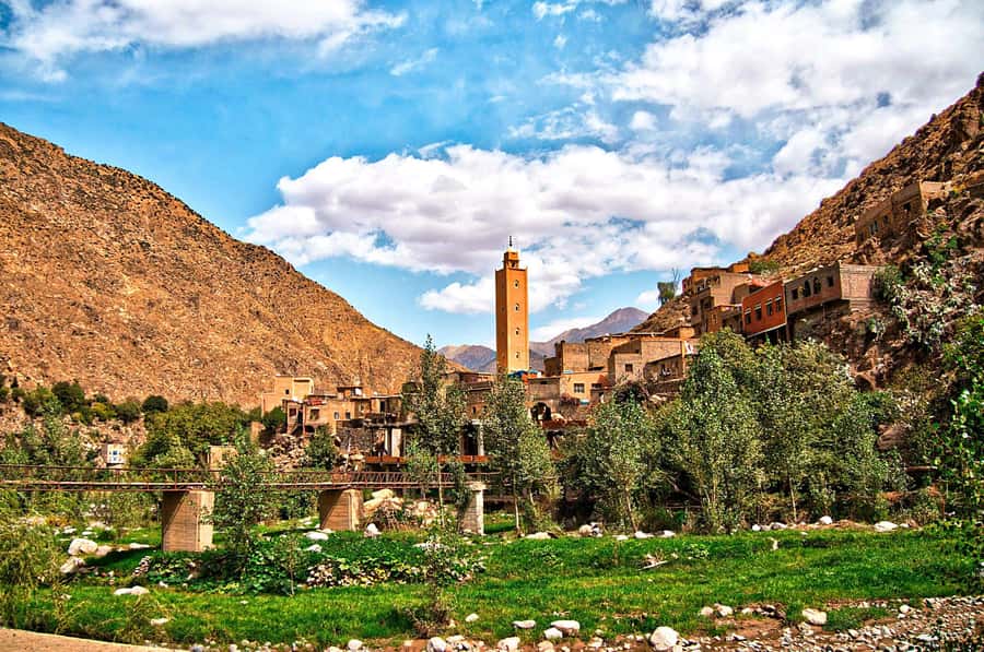 Marrakech: Ourika Valley with guid + lunch +Atlas Mountains - From Marrakech to the Ourika Valley in 90 minutes