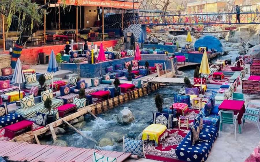 Marrakech: Ourika Valley with guid + lunch +Atlas Mountains - The red slopes and Ourika River