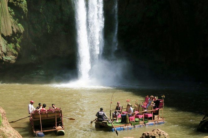 Marrakech: Ouzoud Waterfalls Guided Day Trip with Boat Ride - Lunch with a view, and the problem of limited free time