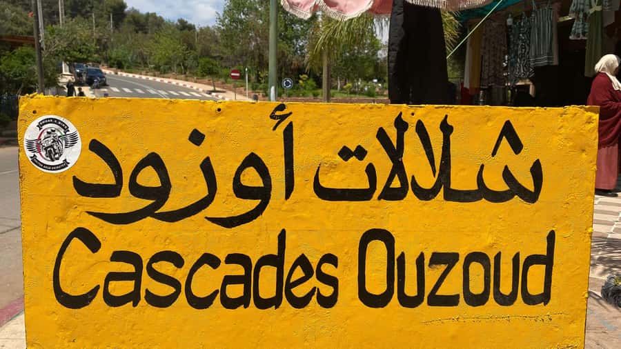 Marrakech : Ouzoud Waterfalls & Guided Tour & Boat Ride - The boat ride at the foot of the falls