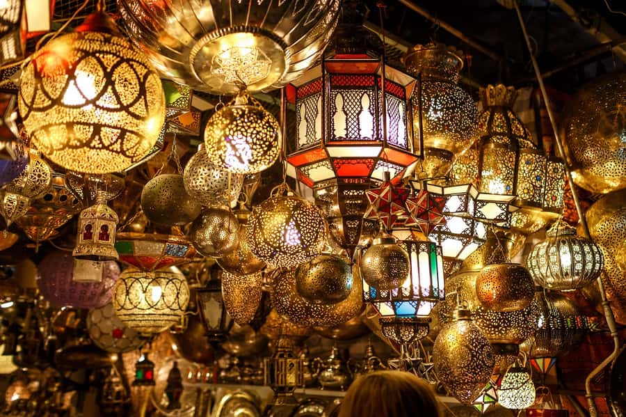 Marrakech: Private Full-Day City Tour w/ Majorelle Garden - Meeting Moroccan artisans at work