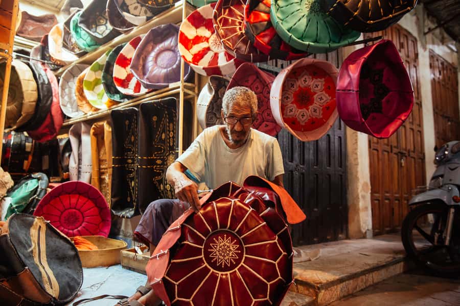 Marrakech: Private Souks Tour with Tea and Traditional Snack - Key points to know before you book