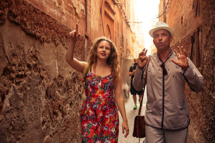 Marrakech: Private Tour w/ Locals – Highlights & Hidden Gems - Bahia Palace and the royal quarter