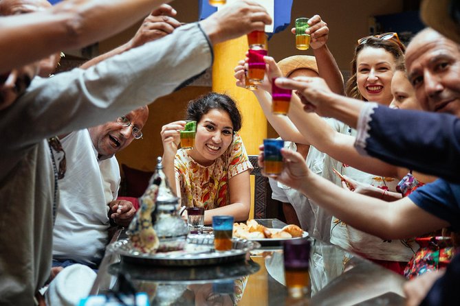 Marrakech PRIVATE TOUR With Locals: Highlights & Hidden Gems - The souks, side streets, and the shopping question