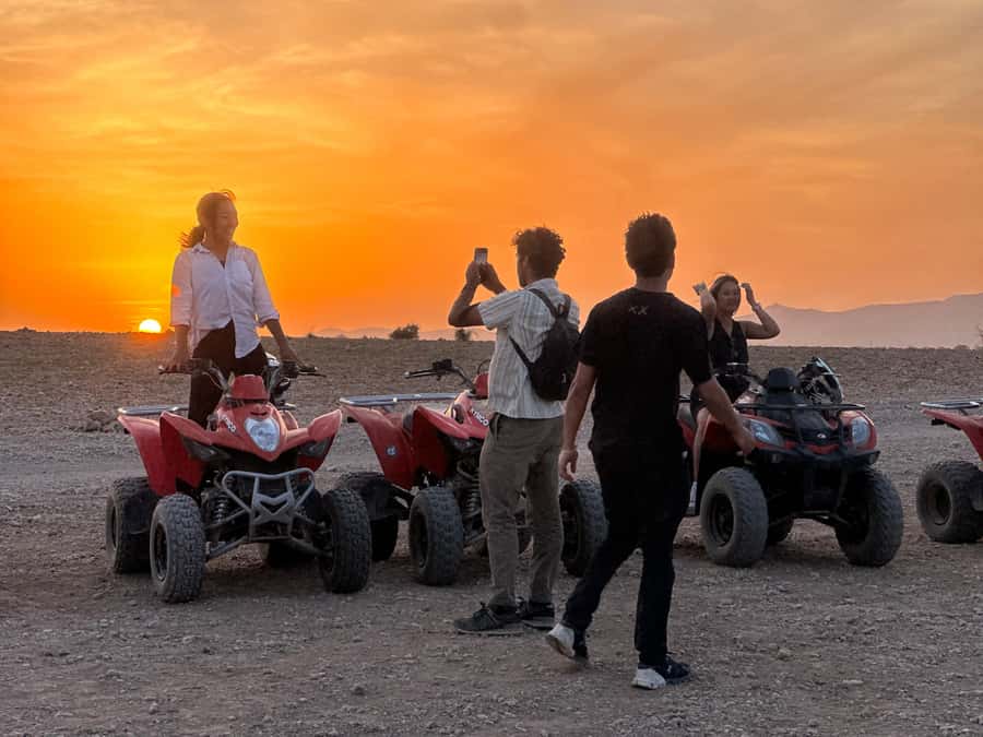 Marrakech: quad Adventure at the Dunes of the palmery desert - Returning to Marrakech after three hours