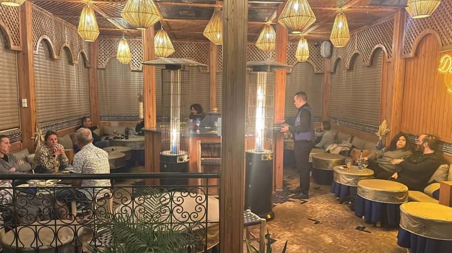 Marrakech: Rooftop Dinner with Koutoubia View - Food and service: attractive setting, uneven pace